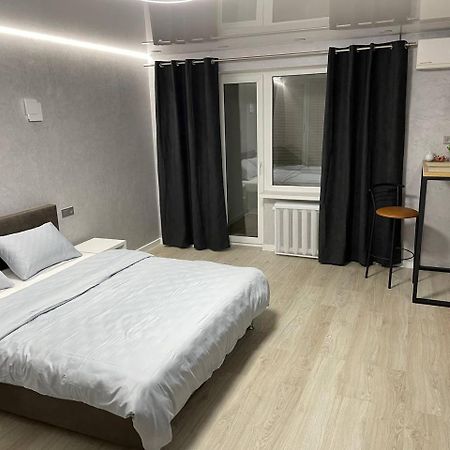 Apartcenter Вип Апартаменты В Центре Города На Гагарина Krivoy Rog Bagian luar foto